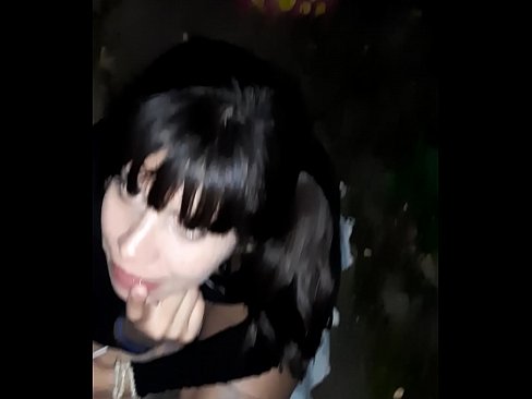 ❤️ На улици натечен пенис у замену за слаткише Јебени видео на sr.mailkassa.ru ❌❤